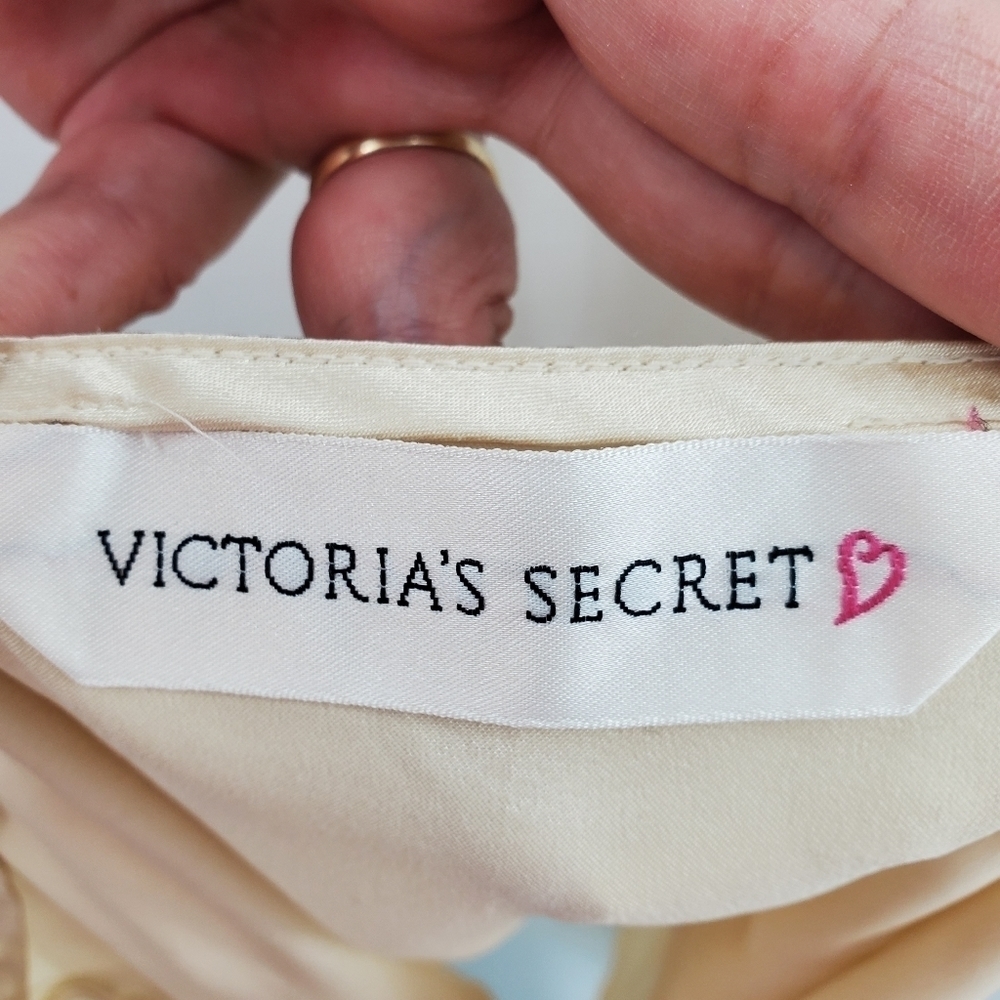 Victoria Secret vintage ivory satin finish and sheer trim camisole M - Picture 2 of 15
